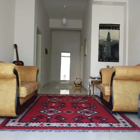 Olive فندق مبيت وإفطار